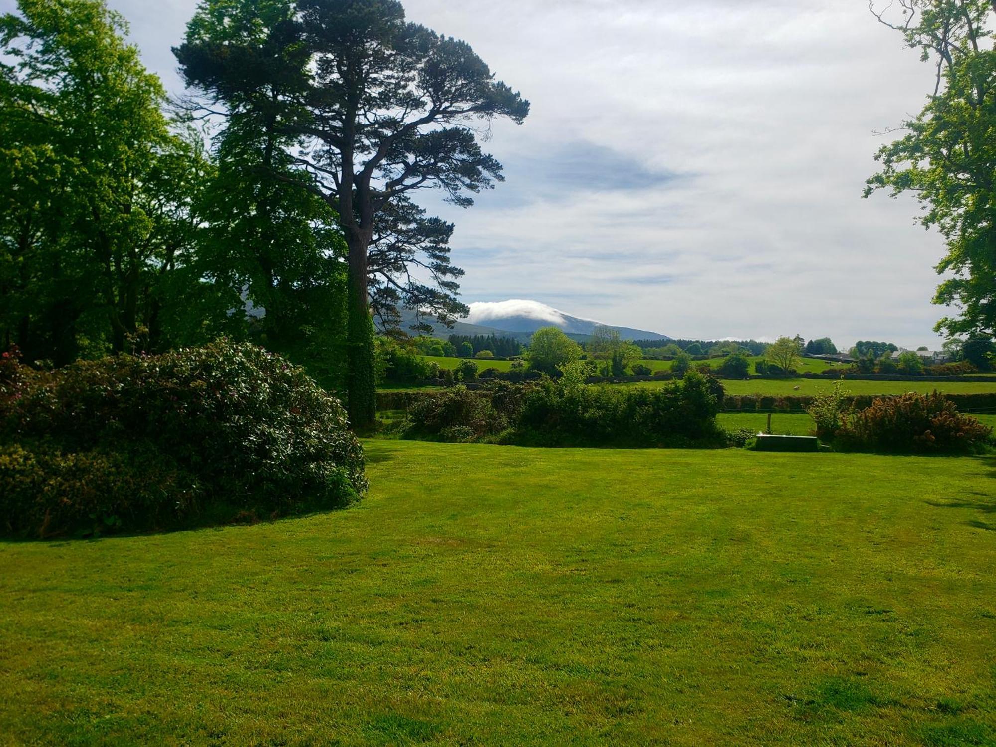 Bryansford Cottage Esterno foto